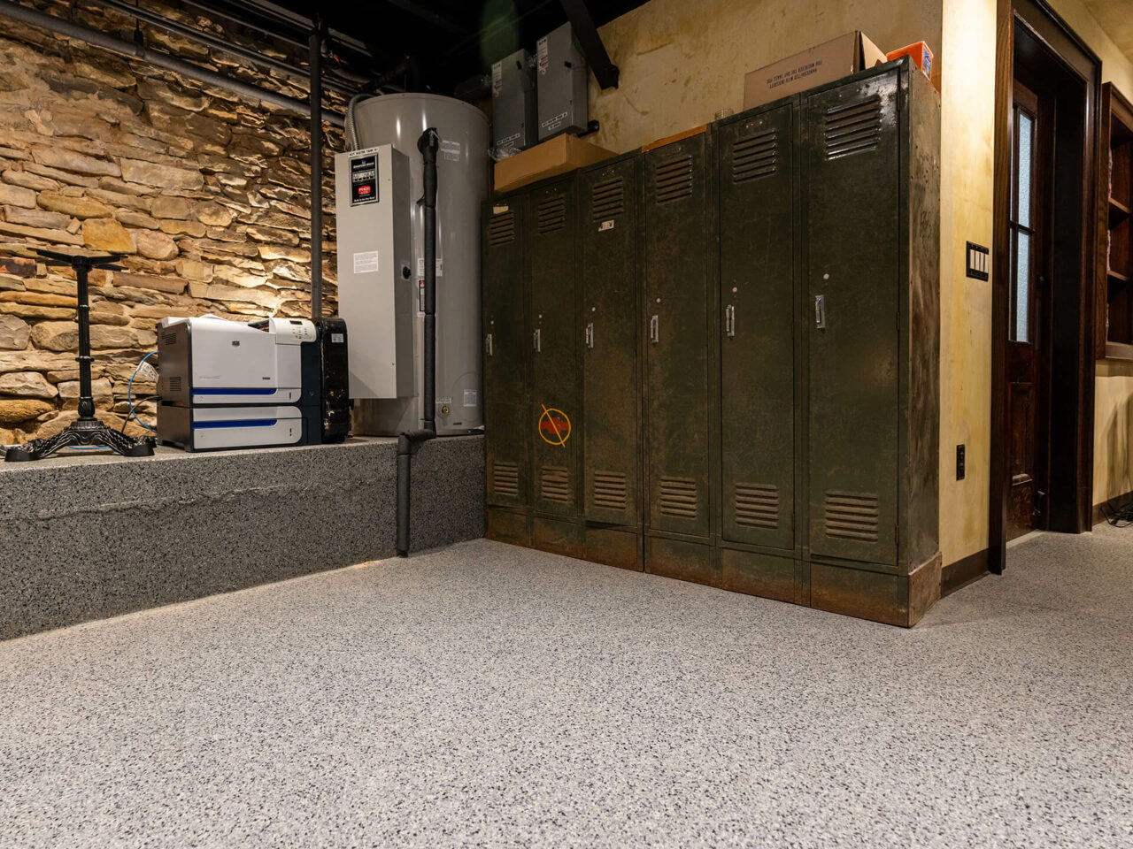 apex-concrete-coatings-industrial-coating-locker-room-floors