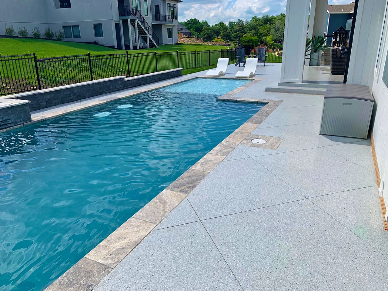 residential-outdoor-pool-deck-concrete-coating-apexcc-kansas-city-2